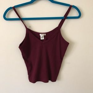 ❤️ MAROON SPAGHETTI STRAP V-NECK CROP TOP ❤️